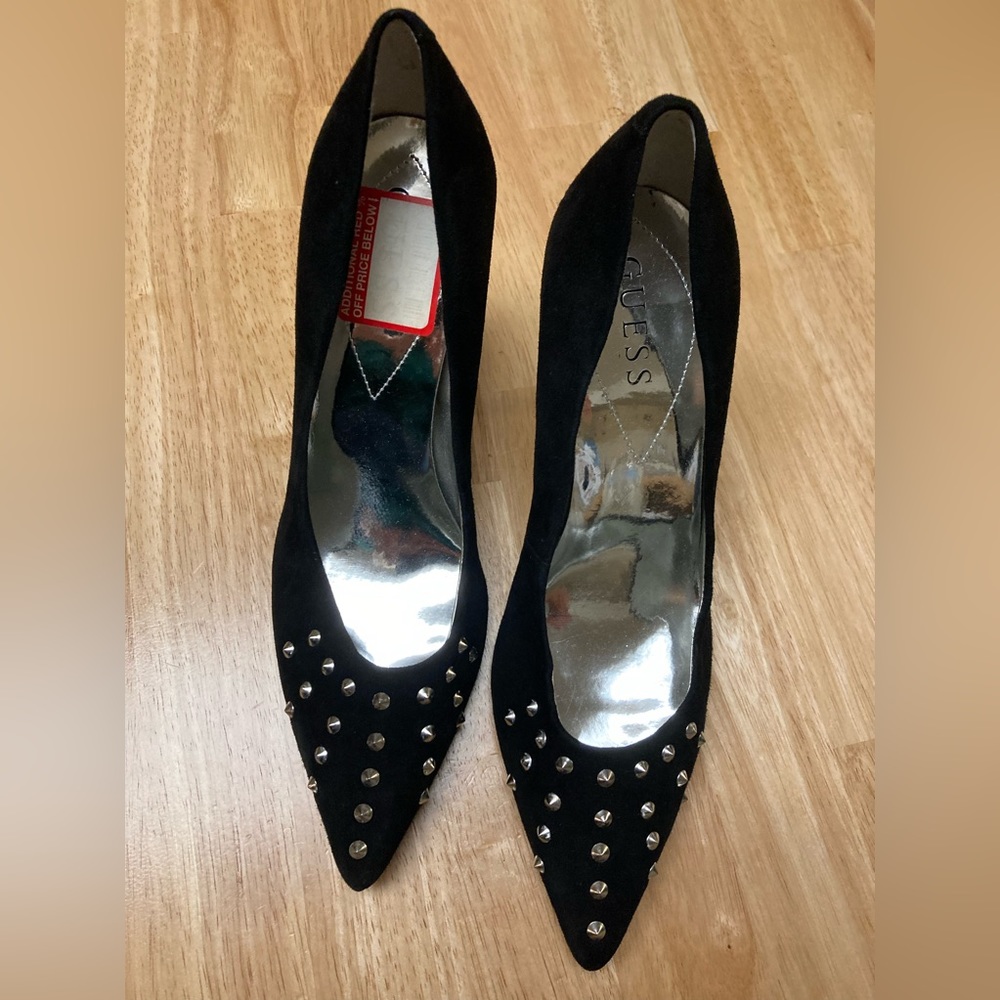 Guess Suede Stiletto Heels with Silver Studs Black "WGMAIRE" Sz 8 NEW No Box